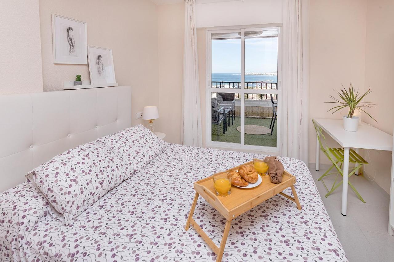 Sunshine Balcony- La Caleta Apartment Калета Де Велес Екстериор снимка
