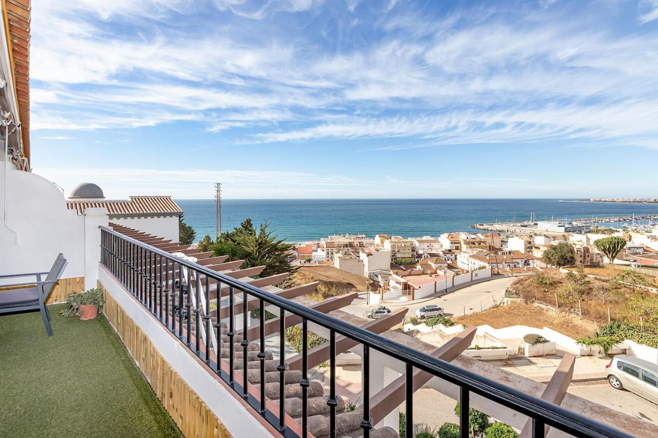 Sunshine Balcony- La Caleta Apartment Калета Де Велес Екстериор снимка
